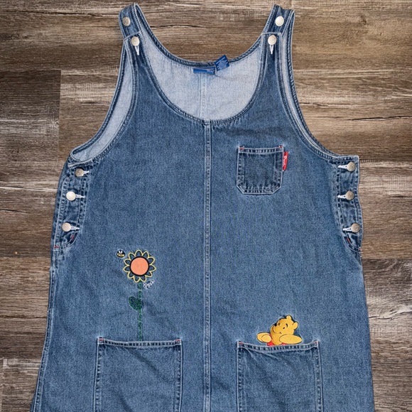 Vintage Denim Pooh (Disney) Sleeveless Dress with Embroidery. - Picture 3 of 11